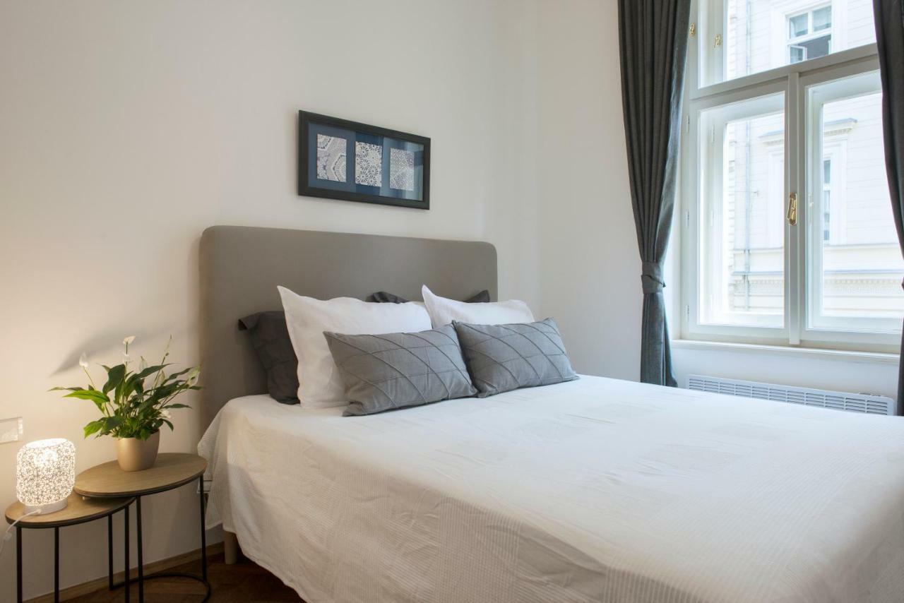 Apartamento Kent Ridge Loft Praga Exterior foto